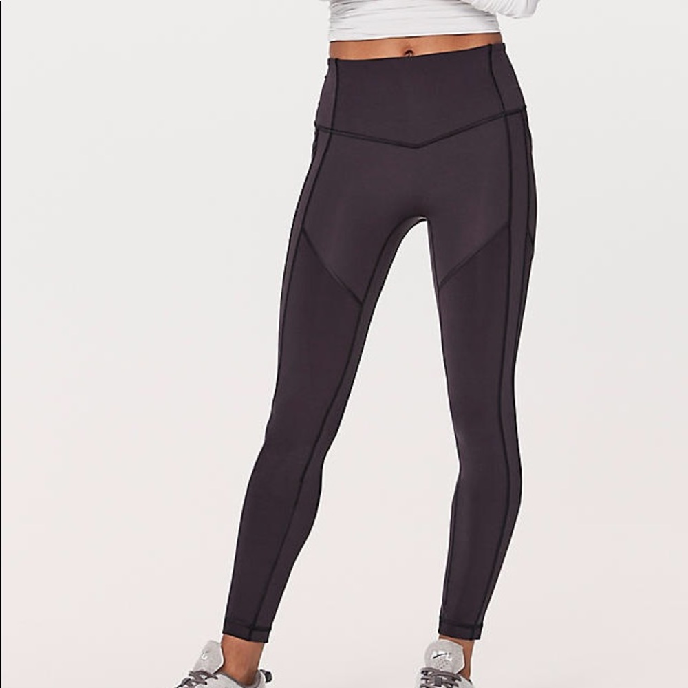 Lululemon All the Right Places Pant Sz 6
